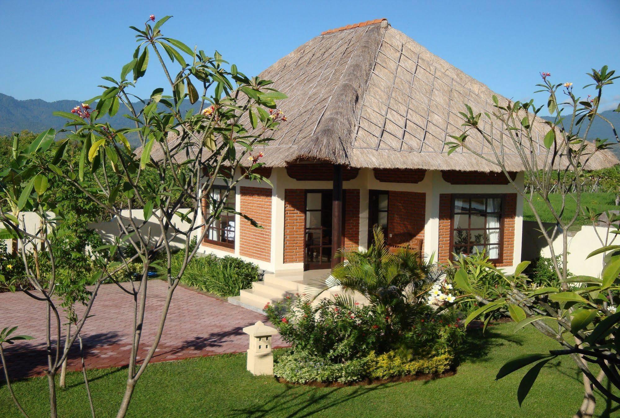 Villa Pelangi Bali Seririt  ภายนอก รูปภาพ