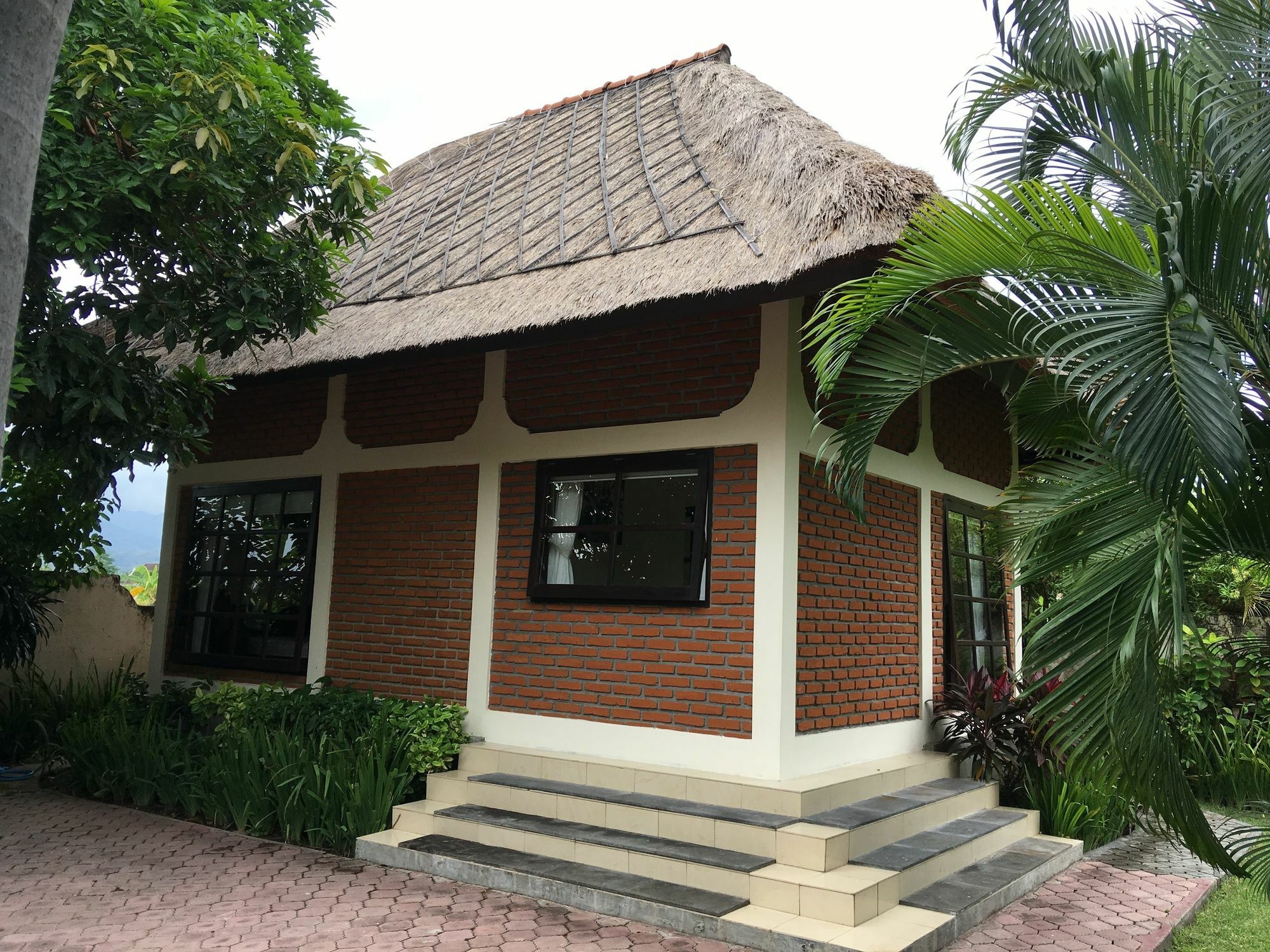 Villa Pelangi Bali Seririt  ภายนอก รูปภาพ